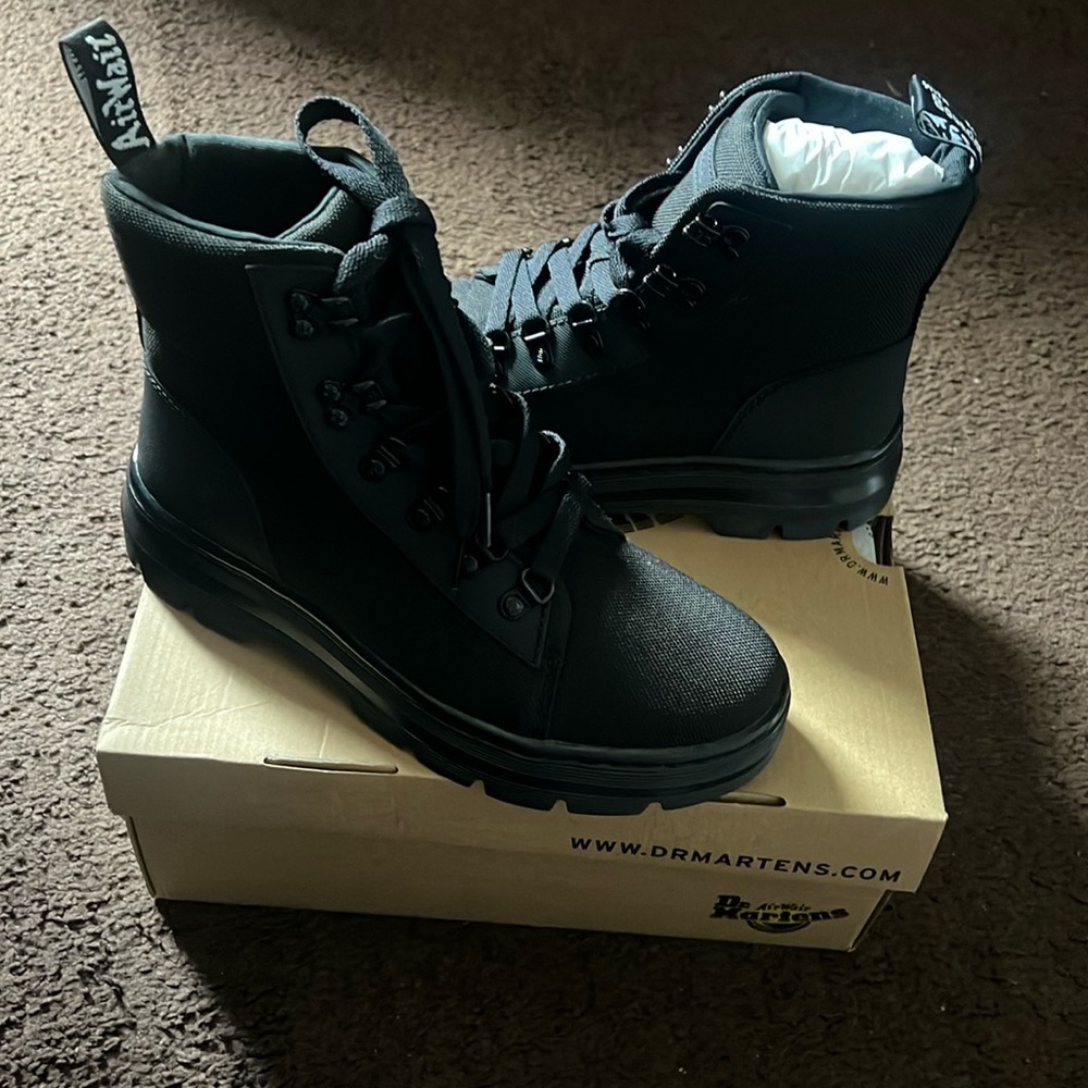 DR.MARTENS COMBS POLY WOMEN'S BOOTS